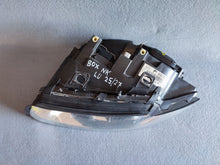 Load image into Gallery viewer, Frontscheinwerfer Audi A4 B6 8E0941003S 8E0990007S Xenon Links Headlight