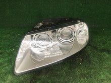 Laden Sie das Bild in den Galerie-Viewer, Frontscheinwerfer VW Touareg 88397 Xenon Links Scheinwerfer Headlight