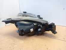 Load image into Gallery viewer, Frontscheinwerfer Mazda Cx5 KA1F-51040 LED Ein Stück (Rechts oder Links)