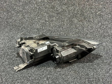 Load image into Gallery viewer, Frontscheinwerfer Audi Q3 8U0941003M Links Scheinwerfer Headlight