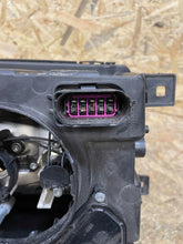 Laden Sie das Bild in den Galerie-Viewer, Frontscheinwerfer VW Crafter 1ER011592 Rechts Scheinwerfer Headlight SCH1657245900ze