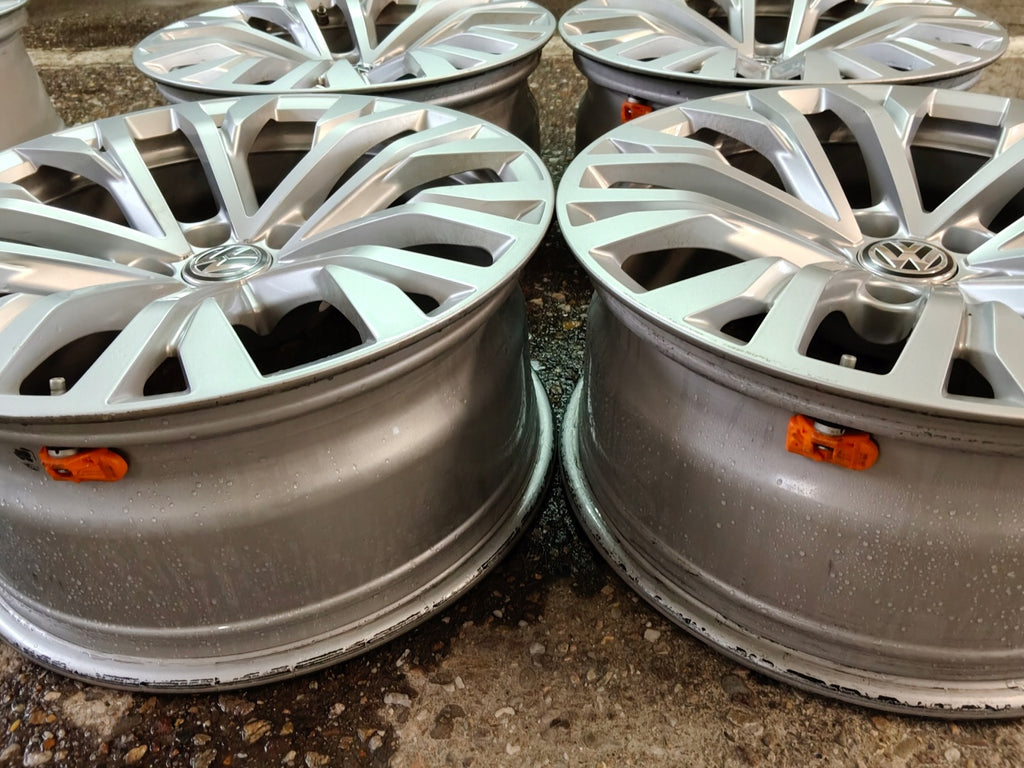 4x Alufelge 18 Zoll 8.0" 5x112 25ET Glanz Silber 760601025H VW Touareg Rim Wheel FEL6057992857zg