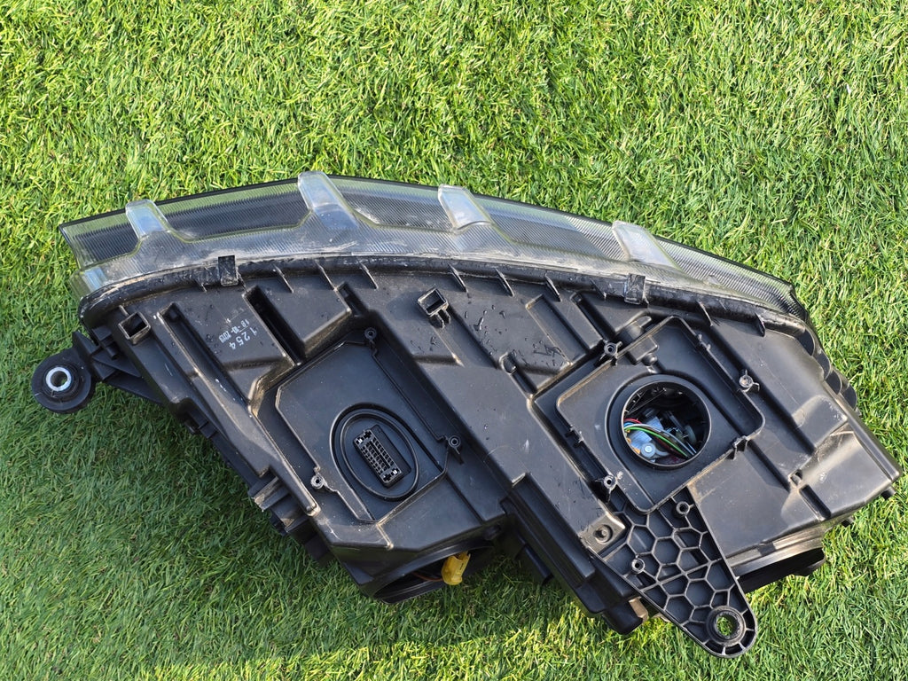 Frontscheinwerfer Skoda Octavia III 5E1941015B Xenon Links Headlight SCH6938173082sa