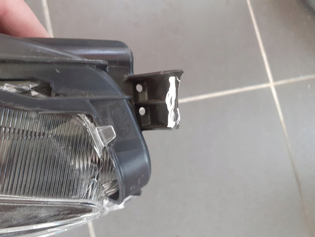 Frontscheinwerfer Toyota 4 IV Yaris Links Scheinwerfer Headlight