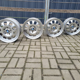 1x Alufelge 16 Zoll 7.0