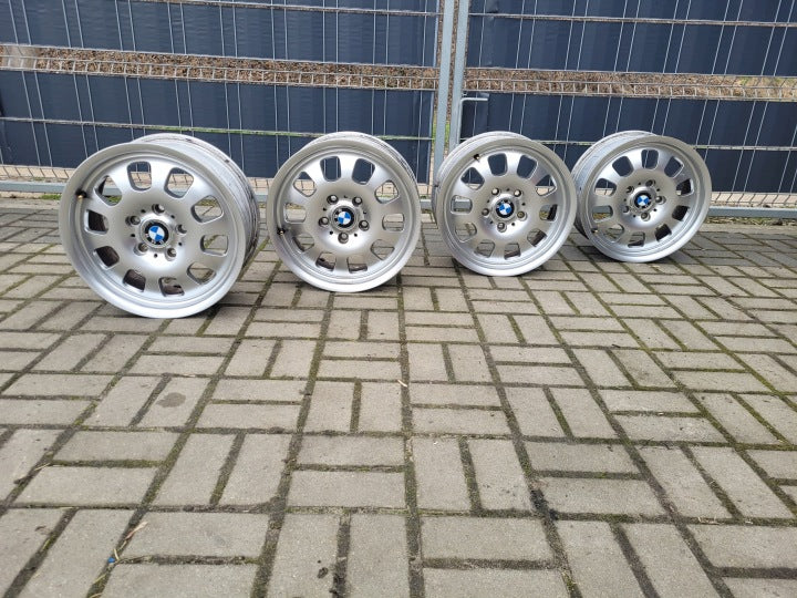 1x Alufelge 16 Zoll 7.0" 5x120 47ET 1094502 BMW 3 E46 Rim Wheel FEL4258629952ed