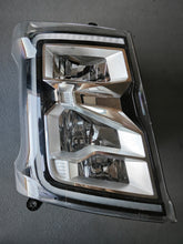 Load image into Gallery viewer, Frontscheinwerfer Ford JC4613W029 Links Scheinwerfer Headlight SCH2841425277ny