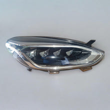 Load image into Gallery viewer, Frontscheinwerfer Ford Fiesta H1BB-13E014-AE LED Rechts Scheinwerfer Headlight