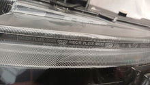 Laden Sie das Bild in den Galerie-Viewer, Frontscheinwerfer Saab 95 89101416 Links Scheinwerfer Headlight SCH3992782930mg