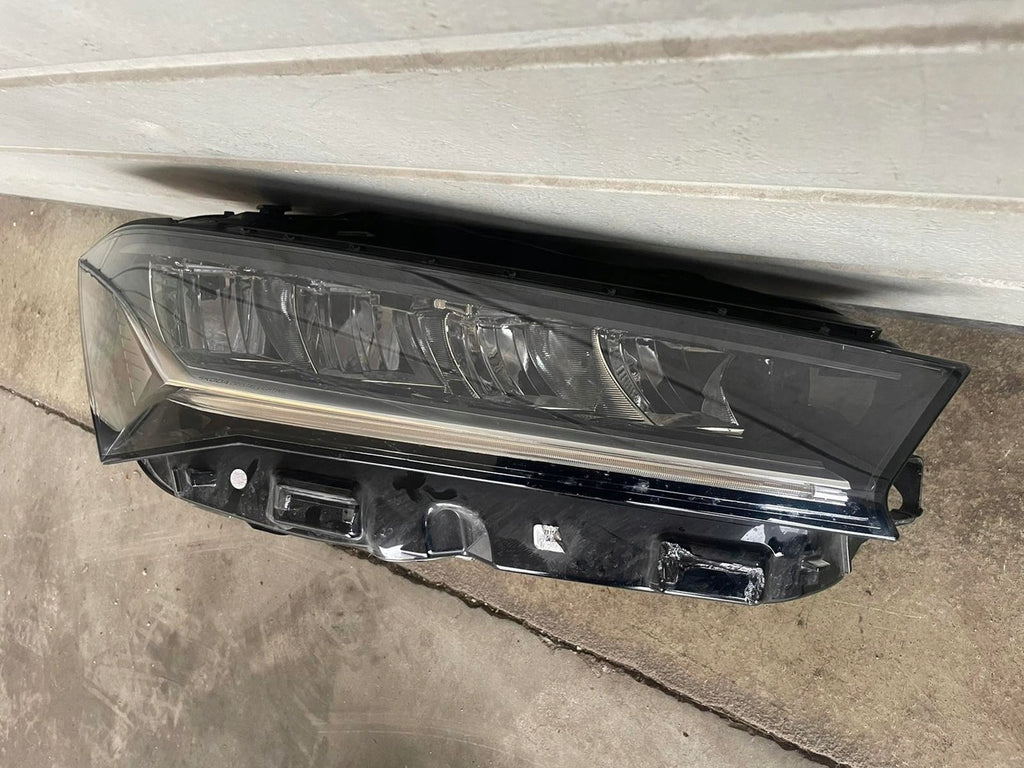 Frontscheinwerfer Skoda Superb I 3P1941016 Rechts Scheinwerfer Headlight SCH7091057595gs