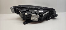 Laden Sie das Bild in den Galerie-Viewer, Frontscheinwerfer Skoda Superb III 3V1941015E LED Links Scheinwerfer Headlight SCH2844509886zk