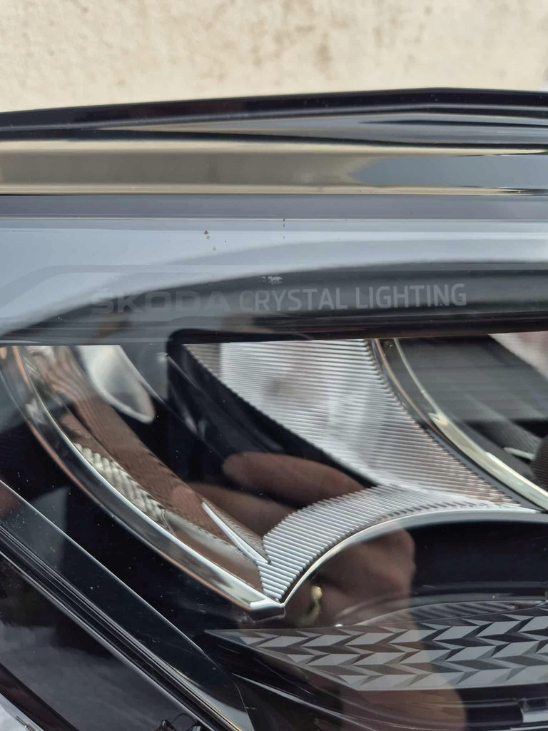 Frontscheinwerfer Skoda Enyaq 5LB941016F Full LED Rechts Scheinwerfer Headlight