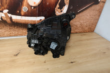 Laden Sie das Bild in den Galerie-Viewer, Frontscheinwerfer Land Rover Defender 68B213W029 LED Rechts Headlight SCH5895996420mi