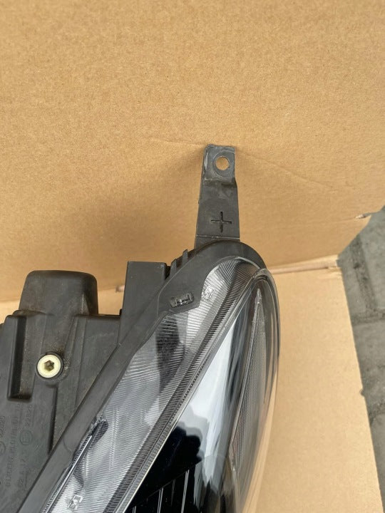 Frontscheinwerfer Ford Kuga LV4B-13E016-AP Ein Satz Scheinwerfer Headlight SCH5395558589an
