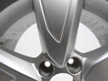 Laden Sie das Bild in den Galerie-Viewer, 1x Alufelge 17 Zoll 7.5&quot; 5x108 50 5ET 31680565 Volvo Xc40 Rim Wheel