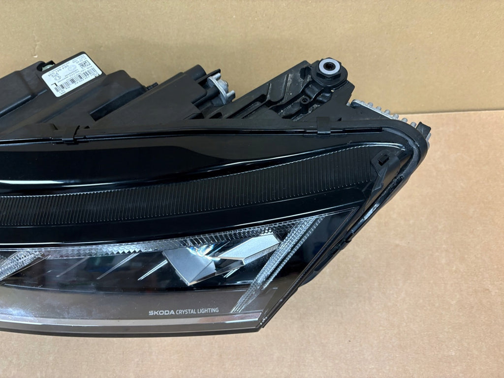 Frontscheinwerfer Skoda Octavia IV 5E4941035 Full LED Links Headlight SCH3207983511fp