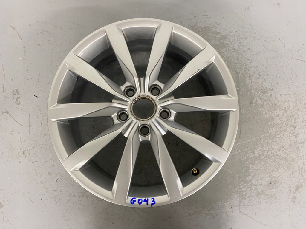 1x Alufelge 17 Zoll 6.0" 5x112 48ET Glanz Silber 5G0601025K VW Golf Vii FEL8365676869nl