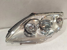 Laden Sie das Bild in den Galerie-Viewer, Frontscheinwerfer Renault Laguna III 26060003R Links Scheinwerfer Headlight SCH4157131537ej
