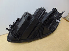 Laden Sie das Bild in den Galerie-Viewer, Frontscheinwerfer VW Tiguan 5NB941036G Rechts Scheinwerfer Headlight