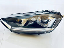 Load image into Gallery viewer, Frontscheinwerfer VW Golf Sportsvan 517941034B 517941033B Ein Satz Headlight SCH9900765163cl