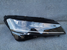 Laden Sie das Bild in den Galerie-Viewer, Frontscheinwerfer Skoda Superb III 3V1941016D Full LED Rechts Headlight SCH5455839019cf