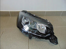 Laden Sie das Bild in den Galerie-Viewer, Frontscheinwerfer Peugeot 208 90200108 LED Rechts Scheinwerfer Headlight