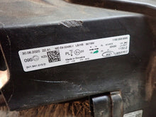 Laden Sie das Bild in den Galerie-Viewer, Frontscheinwerfer Skoda Superb III 3V1941015D Full LED Links Headlight