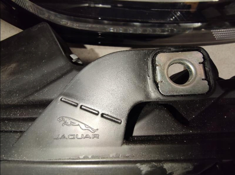 Frontscheinwerfer Jaguar E-Pace J9C3-13W029-ED J9C3-13W030-ED LED Ein Satz SCH7230674512ru