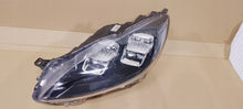 Laden Sie das Bild in den Galerie-Viewer, Frontscheinwerfer Ford Kuga I LV4B-13E015-FG Full LED Links Headlight SCH8271497205kn