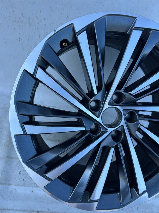 1x Alufelge 19 Zoll 8.0" 5x112 44ET 3P0601025 Skoda Superb I Rim Wheel FEL3640746474wq