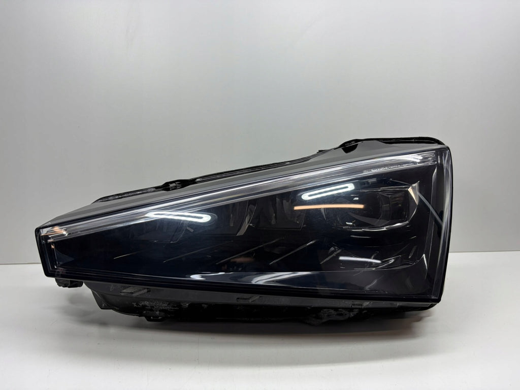 Frontscheinwerfer Skoda Scala 657941015A Links Scheinwerfer Headlight SCH8122157486qe