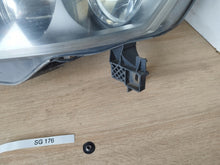 Laden Sie das Bild in den Galerie-Viewer, Frontscheinwerfer Opel Zafira B 13252472LH Links Scheinwerfer Headlight
