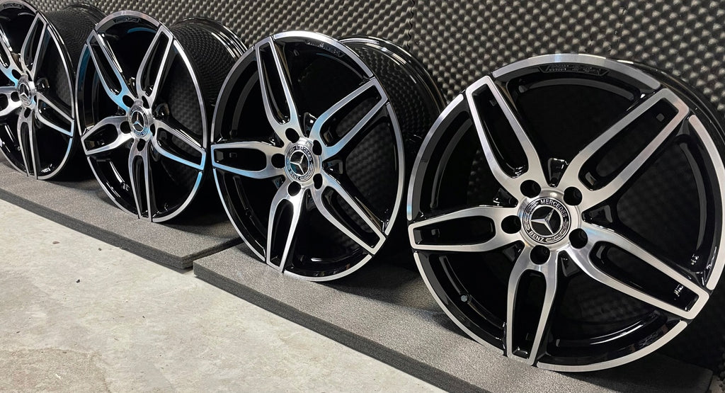 4x Alufelge 18 Zoll 7.5" 5x112 52ET Glanz Schwarz A1764010700 Mercedes-Benz Amg