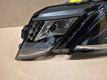 Laden Sie das Bild in den Galerie-Viewer, Frontscheinwerfer Skoda Octavia I 5E1941015D LED Links Scheinwerfer Headlight SCH6419122449ox