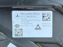 Laden Sie das Bild in den Galerie-Viewer, Frontscheinwerfer Mercedes-Benz W177 A1779063805 Rechts Scheinwerfer Headlight SCH6941277759pl