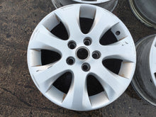 Laden Sie das Bild in den Galerie-Viewer, 1x Alufelge 16 Zoll 6.5" 5x115 41ET Glanz Silber 13856376019 Opel Astra J FEL2477508493fi