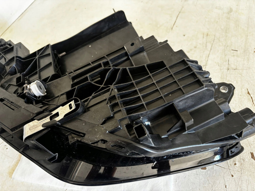 Frontscheinwerfer BMW 2 Active Tourer U06 5A422485 12083060000 Rechts Headlight SCH2183204146qj