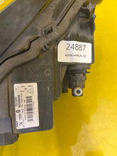 Laden Sie das Bild in den Galerie-Viewer, Frontscheinwerfer Peugeot 208 73313327 9833036380 LED Links Headlight