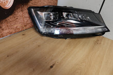 Laden Sie das Bild in den Galerie-Viewer, Frontscheinwerfer Skoda Fabia III 6V1941016F LED Rechts Scheinwerfer Headlight SCH9953911769av
