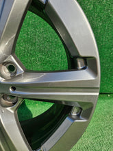 Load image into Gallery viewer, 1x Alufelge 17 Zoll 7.0" 5x112 6898044 BMW 2 Active Tourer U06 Rim Wheel FEL2959888061if
