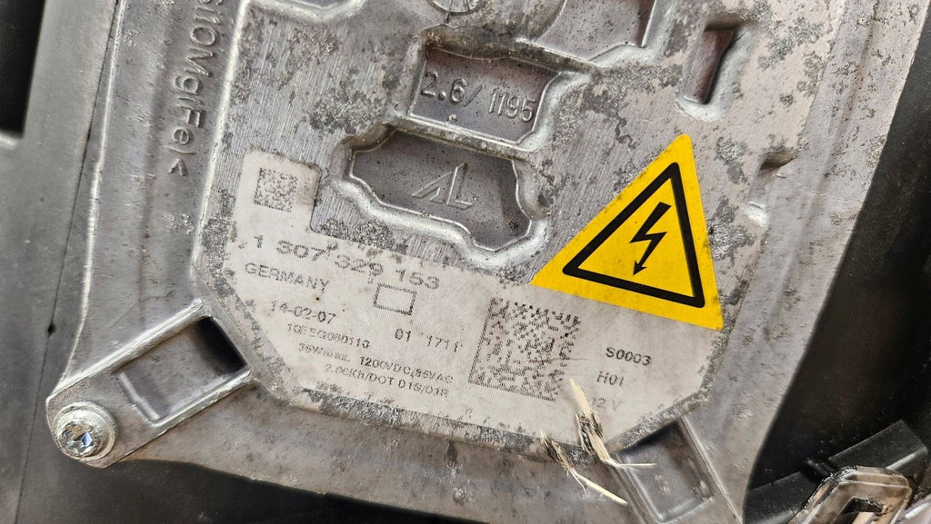 Frontscheinwerfer BMW X5 E70 7161588 Xenon Rechts Scheinwerfer Headlight SCH3066381352bs