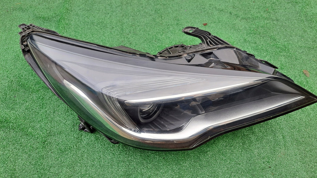 Frontscheinwerfer Opel Astra 39047199 LED Rechts Scheinwerfer Headlight