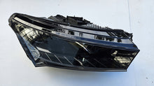 Laden Sie das Bild in den Galerie-Viewer, Frontscheinwerfer Skoda Enyaq 5LB941016A 5LB941015A Full LED Rechts oder Links