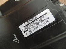 Laden Sie das Bild in den Galerie-Viewer, Frontscheinwerfer Mercedes-Benz A9608201939 A9608201839 Rechts oder Links SCH2333104854ra
