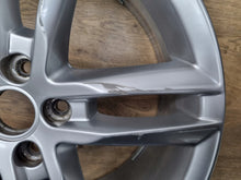 Load image into Gallery viewer, 1x Alufelge 18 Zoll 7.0&quot; 5x112 43ET Glanz Silber 8U0601025AA Audi Q3 Rim Wheel