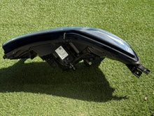 Laden Sie das Bild in den Galerie-Viewer, Frontscheinwerfer Renault Captur I 260100091R Rechts Scheinwerfer Headlight SCH6567058639ds