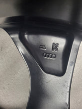 Load image into Gallery viewer, 1x Alufelge 19 Zoll 8.5" 5x112 40ET Glanz Schwarz 8W0601025EM Audi Rim Wheel FEL8177121475dl