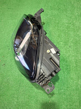 Laden Sie das Bild in den Galerie-Viewer, Frontscheinwerfer Ford Puma Links Scheinwerfer Headlight SCH1885540041mg