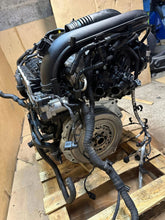 Laden Sie das Bild in den Galerie-Viewer, Motor VW Golf VII CUK 1.4 TSI 150PS 110kW 2015 Hybrid Engine Unkomplett