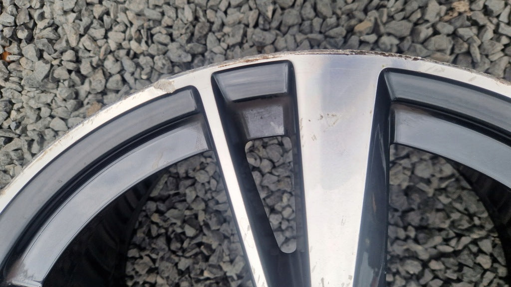 1x Alufelge 18 Zoll 8.0" 5x112 46ET Glanz Silber 8Y0601025N Audi Mg Rim Wheel FEL5091513219tn